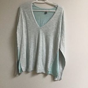 Old Navy top